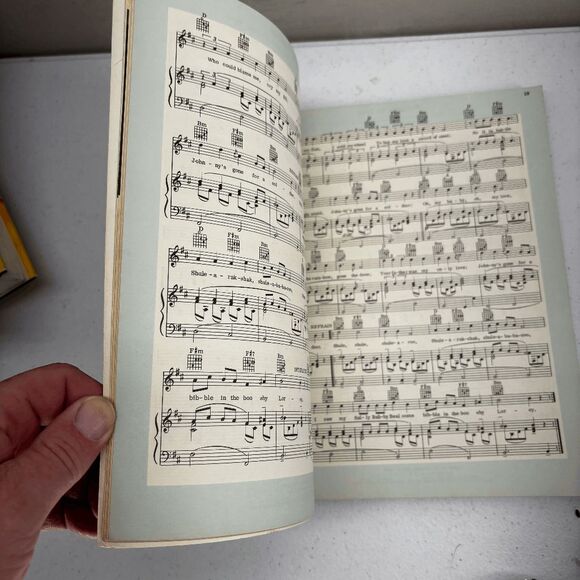 Vintage The Peter Paul and Mary Song Book Sheet Music Warner Bros 1965 - Picture 8 of 8